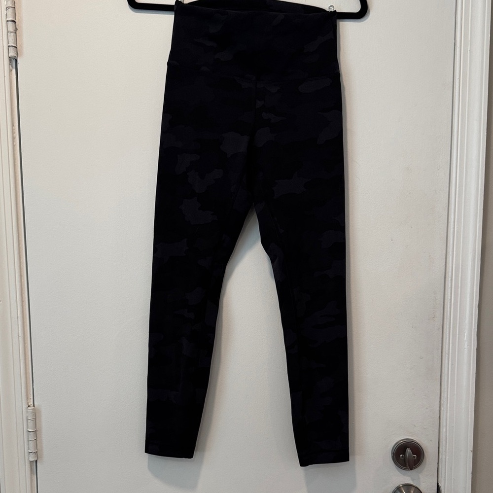 Lululemon Athletica Black Camouflage Leggings